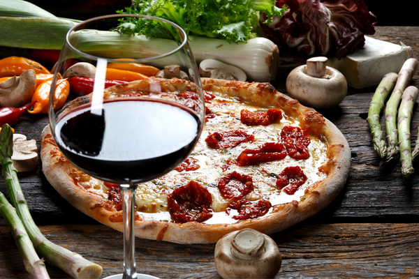 Red Wine With Pizza