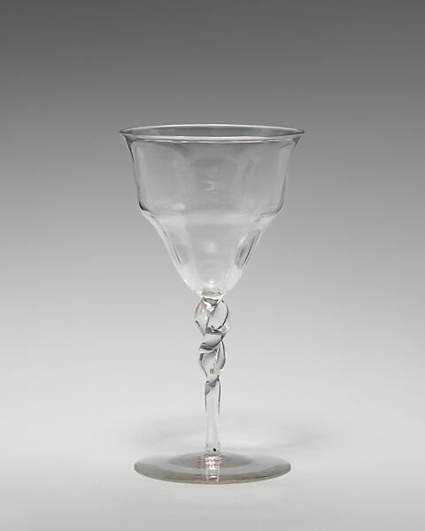 The History Of Wine Glasses (CliffsNotes)