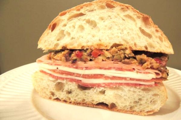 muffaletta wine pairing