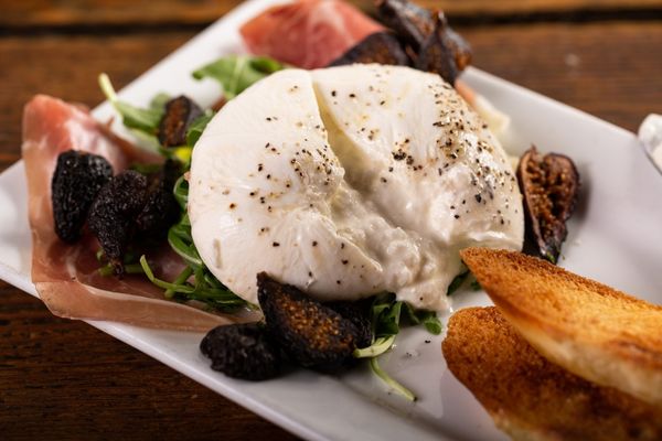 burrata wine pairing